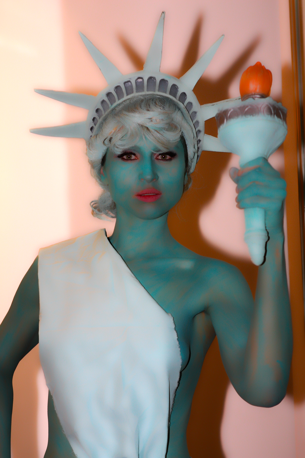 Human Statue Bodyart Bodyart for special Promotions Airbrush Bodyart