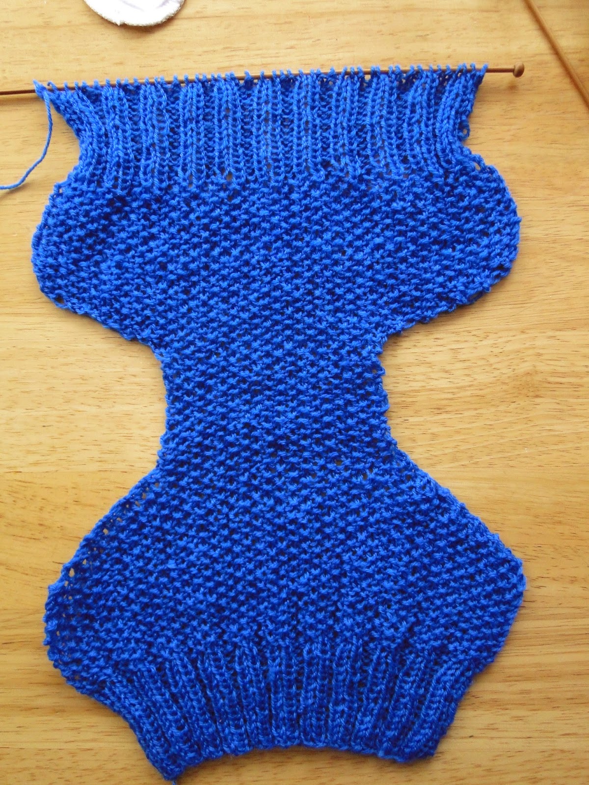 3 Rabbits Patterns Baby Diaper Cover Free Knitting Pattern