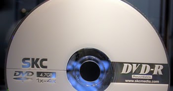 Dispositivos de Almacenamiento : DVD´s