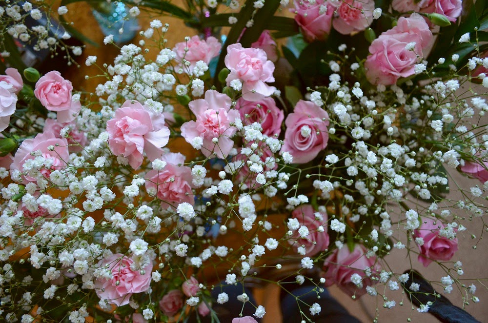 Pure and Peanut Free A Million Flowers, Sugar Glass, and an Improvised Cake