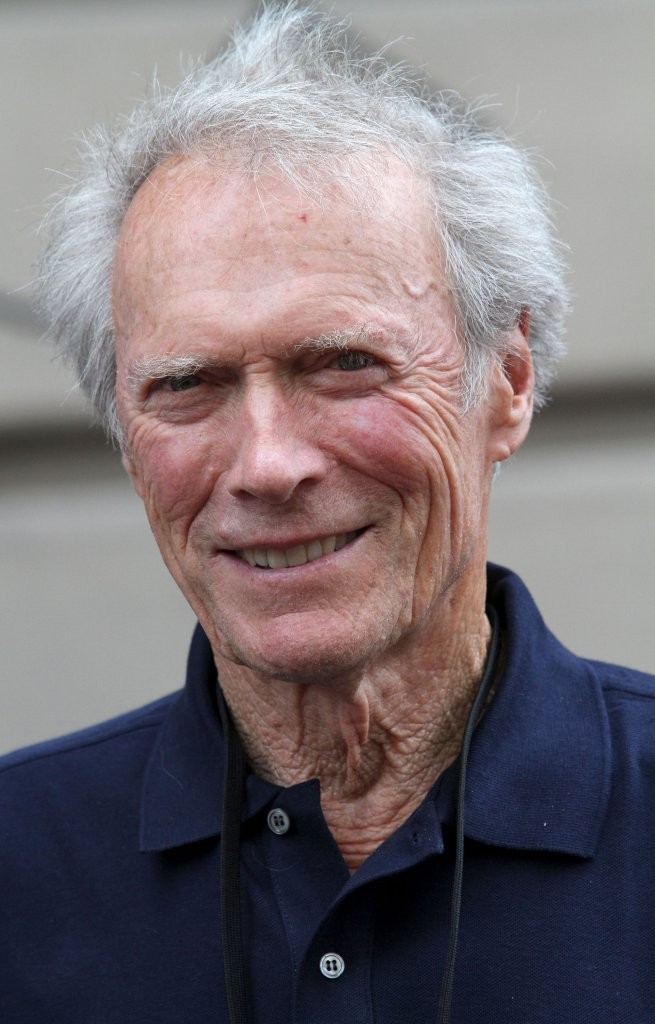 The Clint Eastwood Archive Latest photos of Clint filming on the set