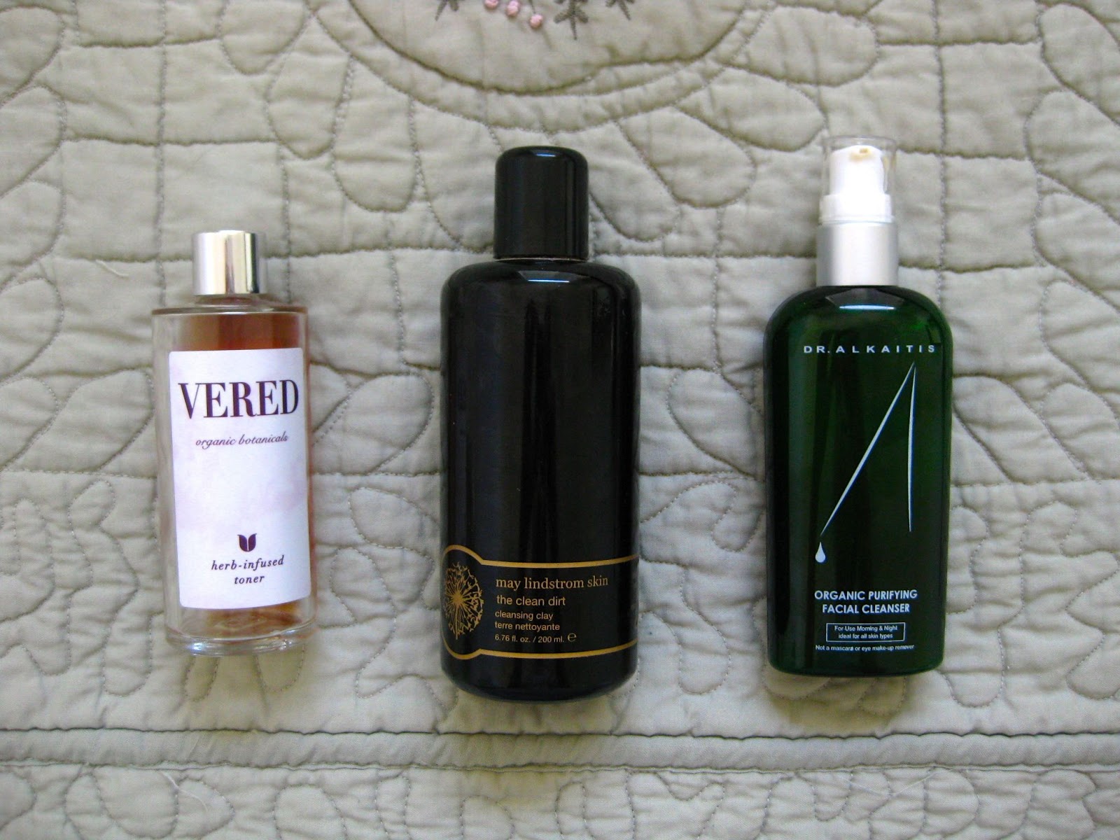 A liquid, a powder, and a gel… nephriticus