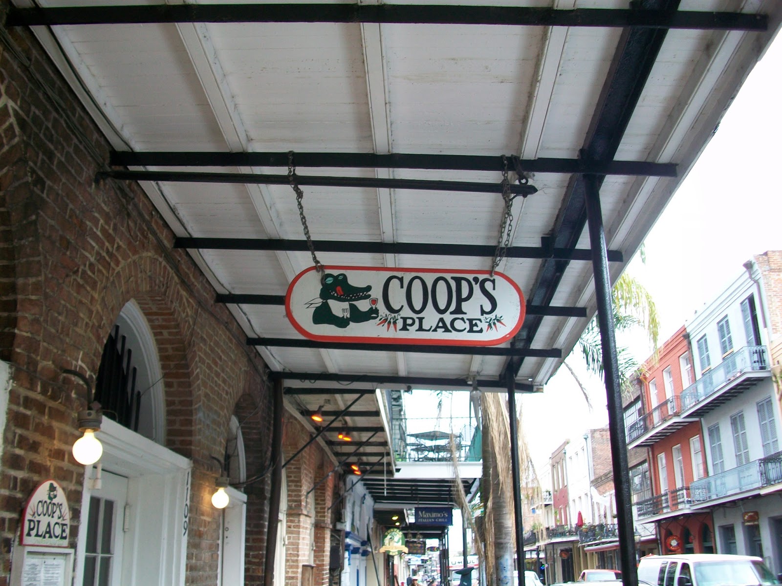 Travels of a Commoner A Commoner Reviews Coop’s Place, New Orleans