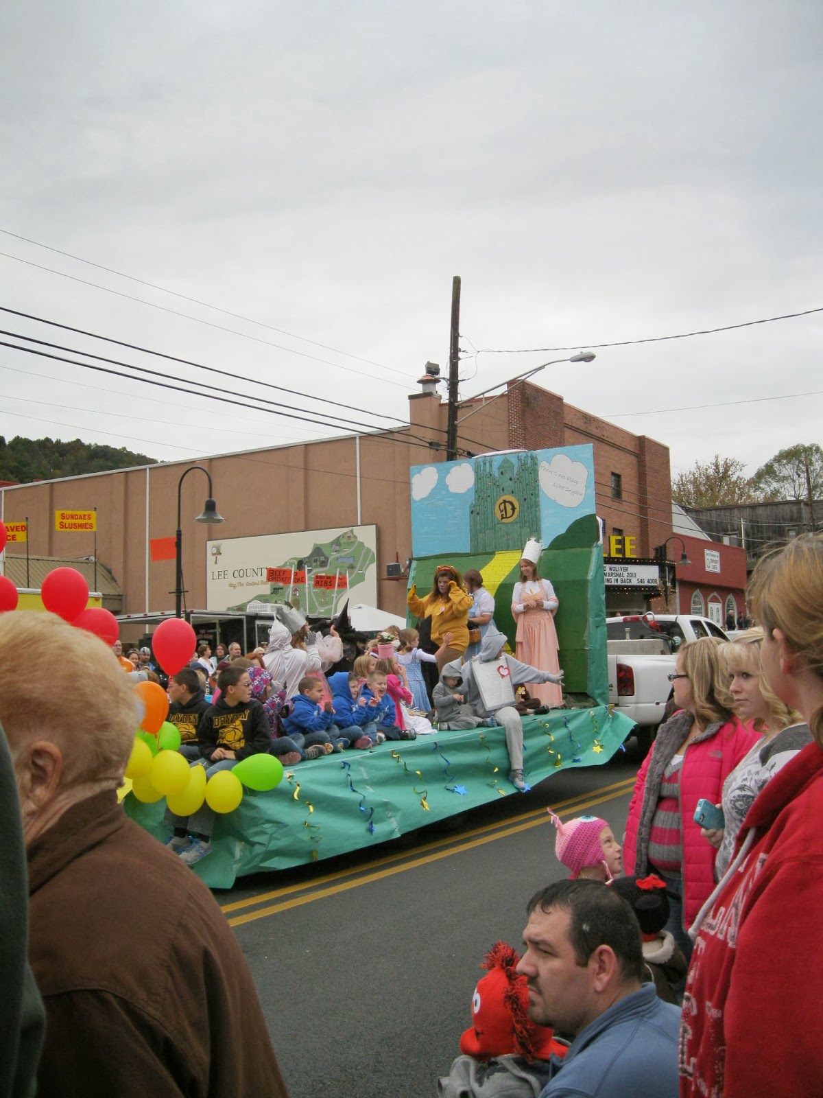 Lee County Virginia Stop 25 65th Annual Lee County Tobacco Festival