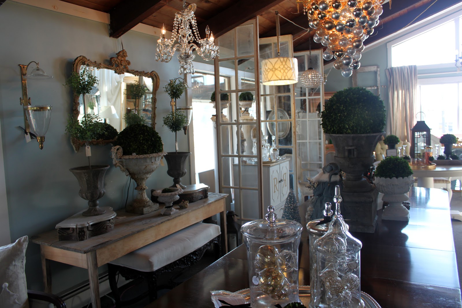 52 FLEA BonVivant Home, Old Saybrook, CT