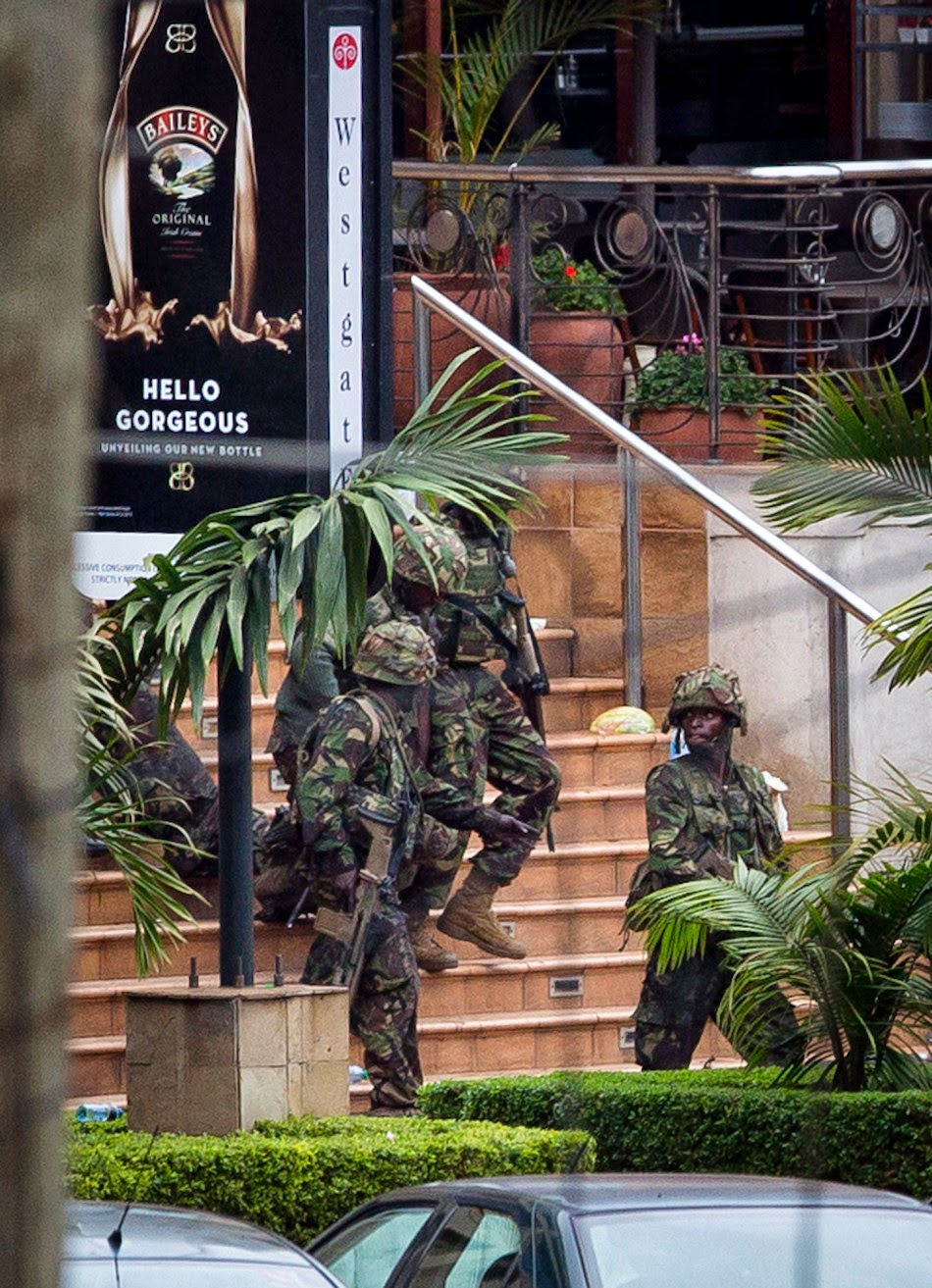 Kenya Special Forces Operations Forces Armed with FN SCARH Assault