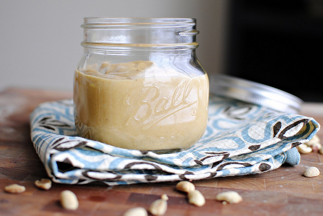 homemade peanut butter l simplyscratch.com