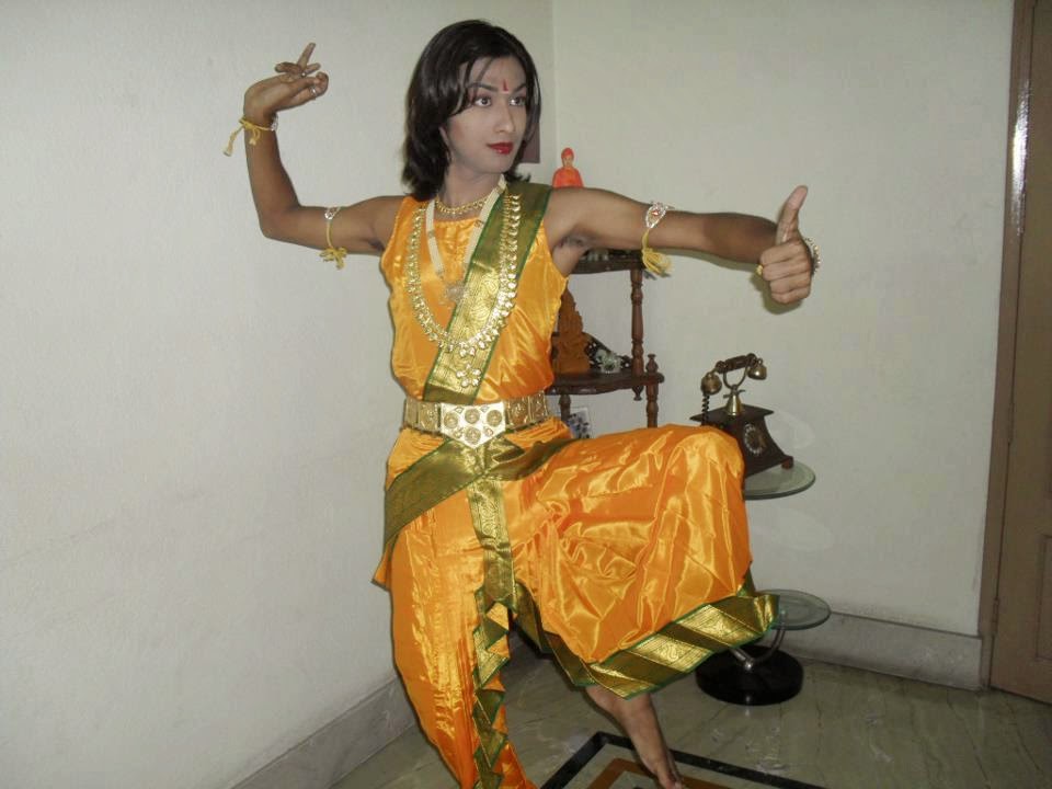 Sexy hunks - India tranny babe pic Porn clips Transsexual slave