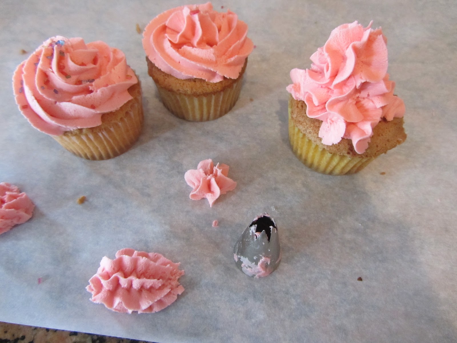 Bacon & Baking Cupcake Decorating 101