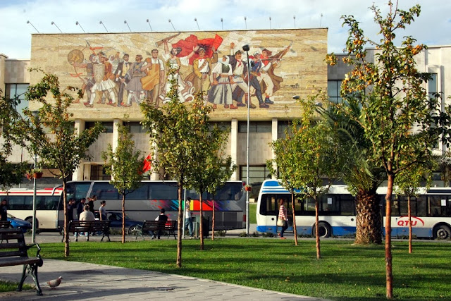 Arnavutluk Ulusal Tarih Müzesi – Albanian National History Museum
