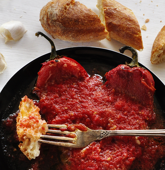 Confessions of a spoon Fried roasted peppers with tomato sauce