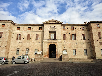 Castelli del Ducato di Parma e Piacenza: Rocca Meli Lupi di Soragna e castello di Roccabianca