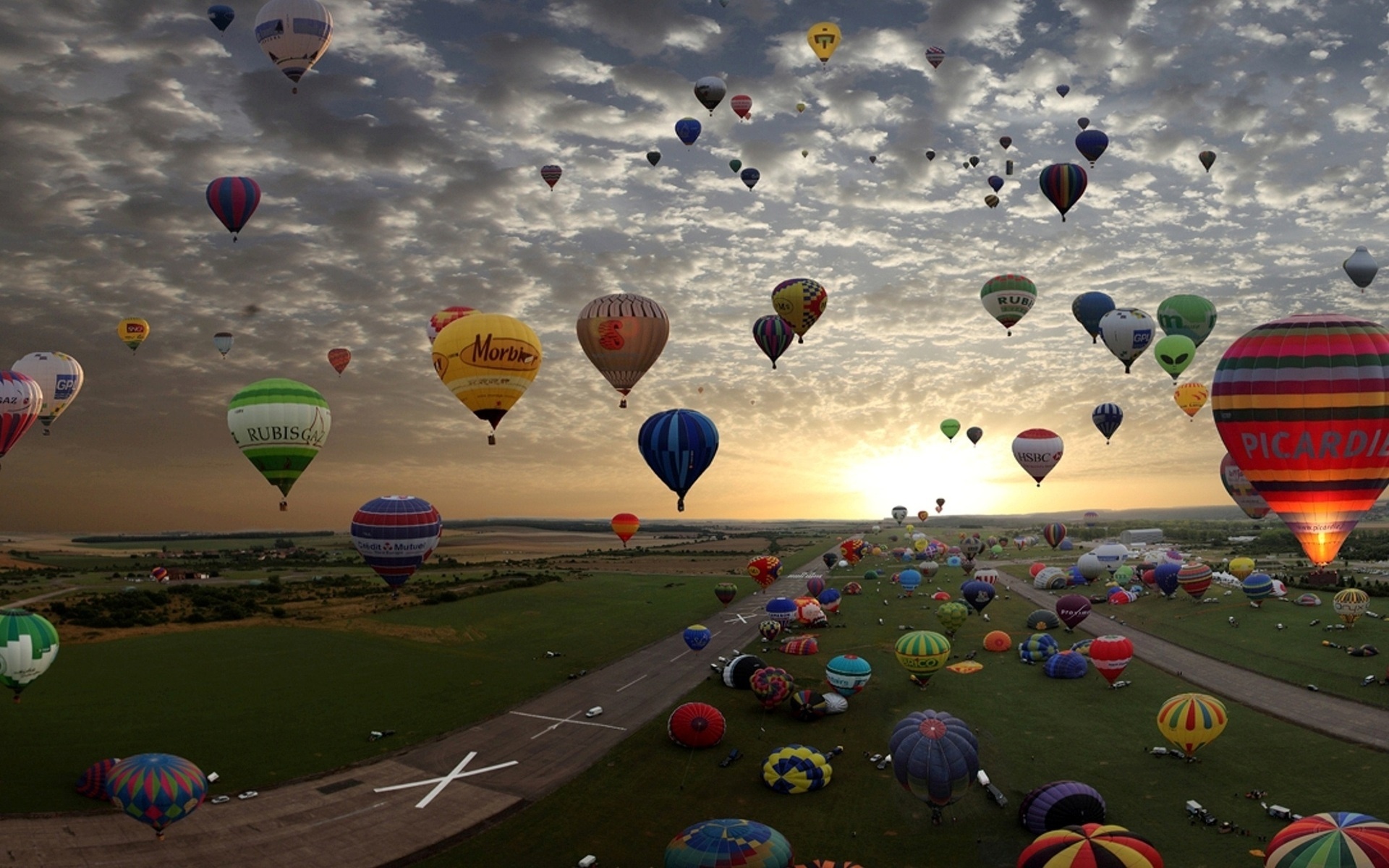 Balloon Festival | Full HD Desktop Wallpapers 1080p