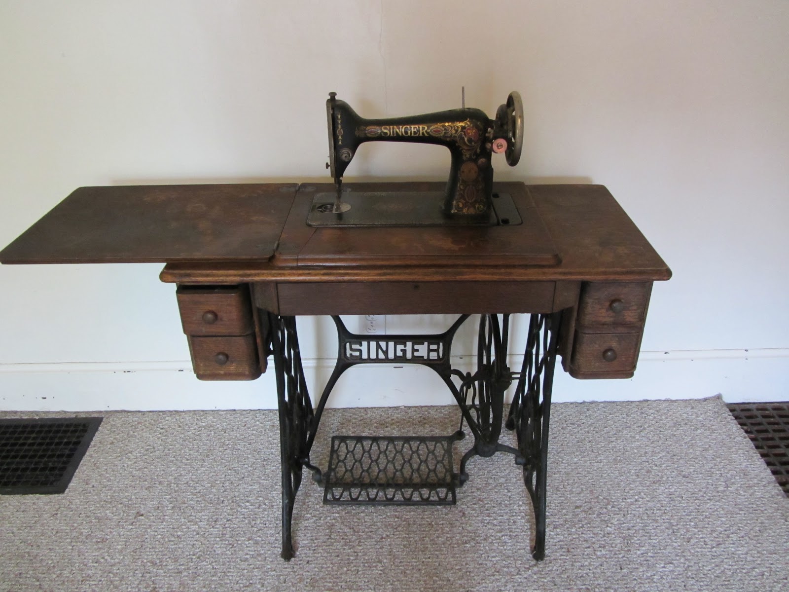 Sewing machine., in Hebburn, Tyne and Wear