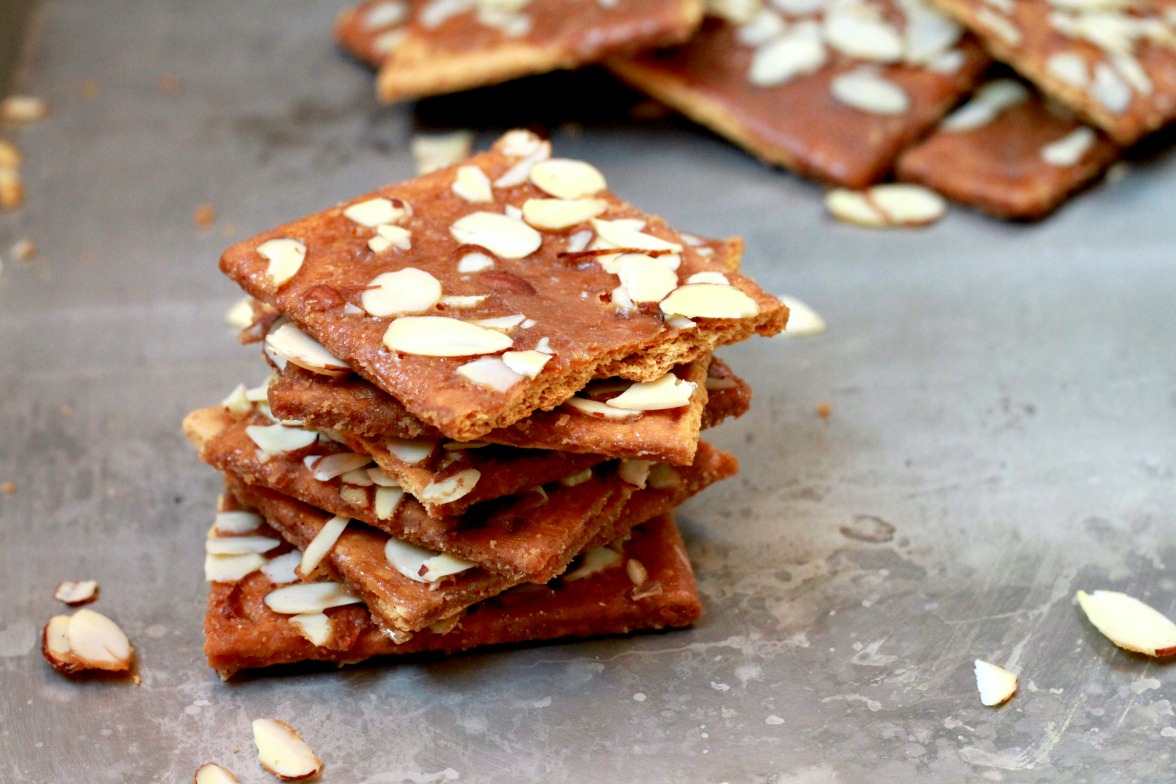 Spiced Caramelized Graham Crackers Shauna Sever The Next Door Baker