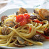 Clams and Tomatoes Pasta
