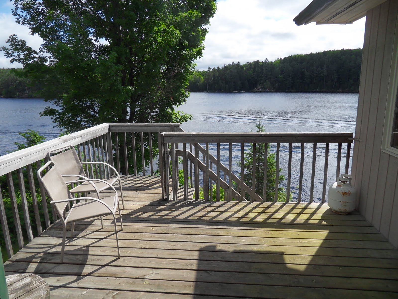 Jim and Wanda's Cottage for Rent on Black Donald Lake Calabogie Area