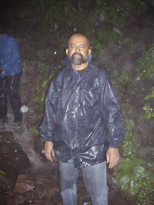 Beginning the trek to "Raigad Fort" at 0630 hrs in cold drizzling rain.