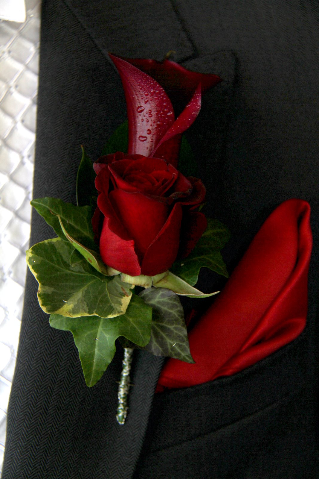 Flower Design Buttonhole & Corsage Blog: Groom&rsquo;s Special Black calla