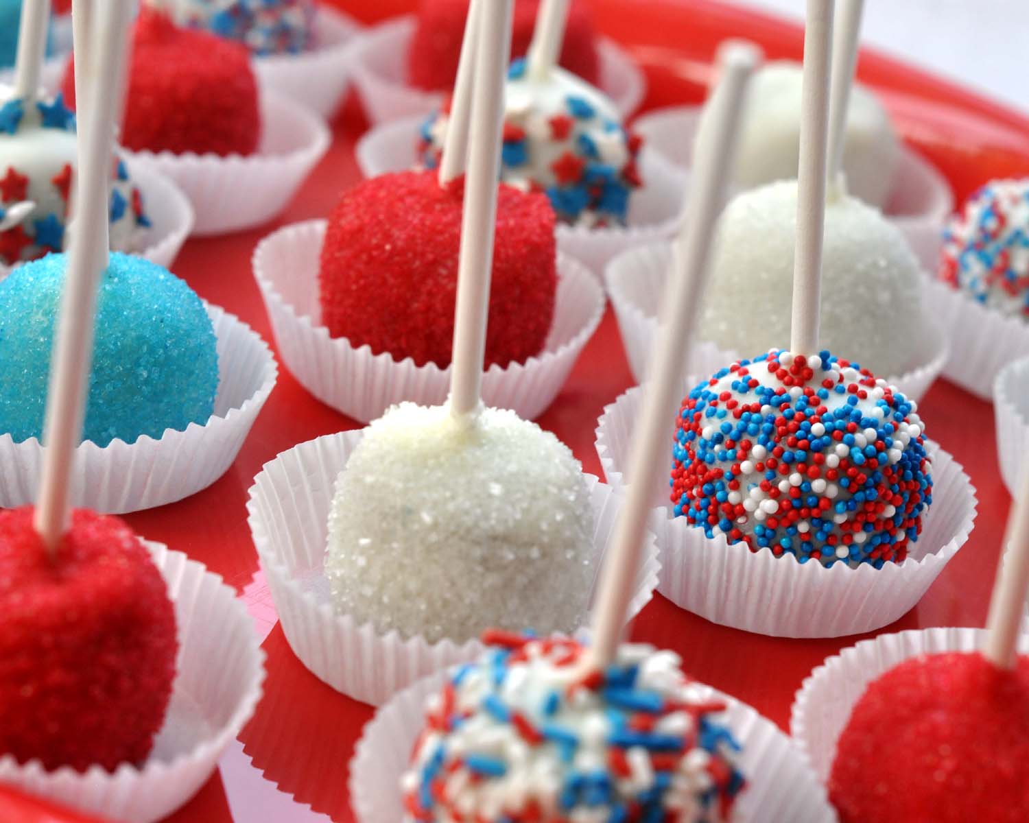 Beki Cook S Cake Blog Fourth Of July Cake Pops
