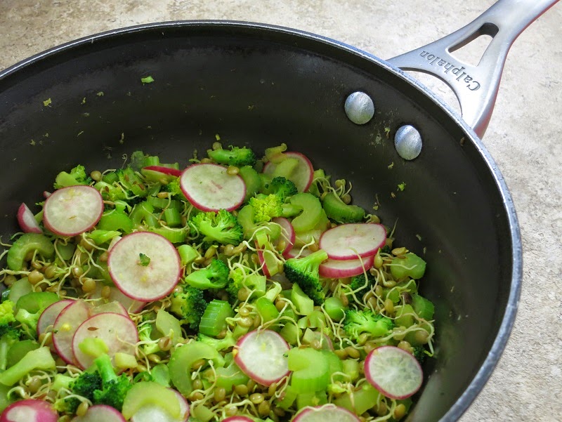 Sizzling Indian Recipes..... Sprouted Masoor stir fry with Broccoli