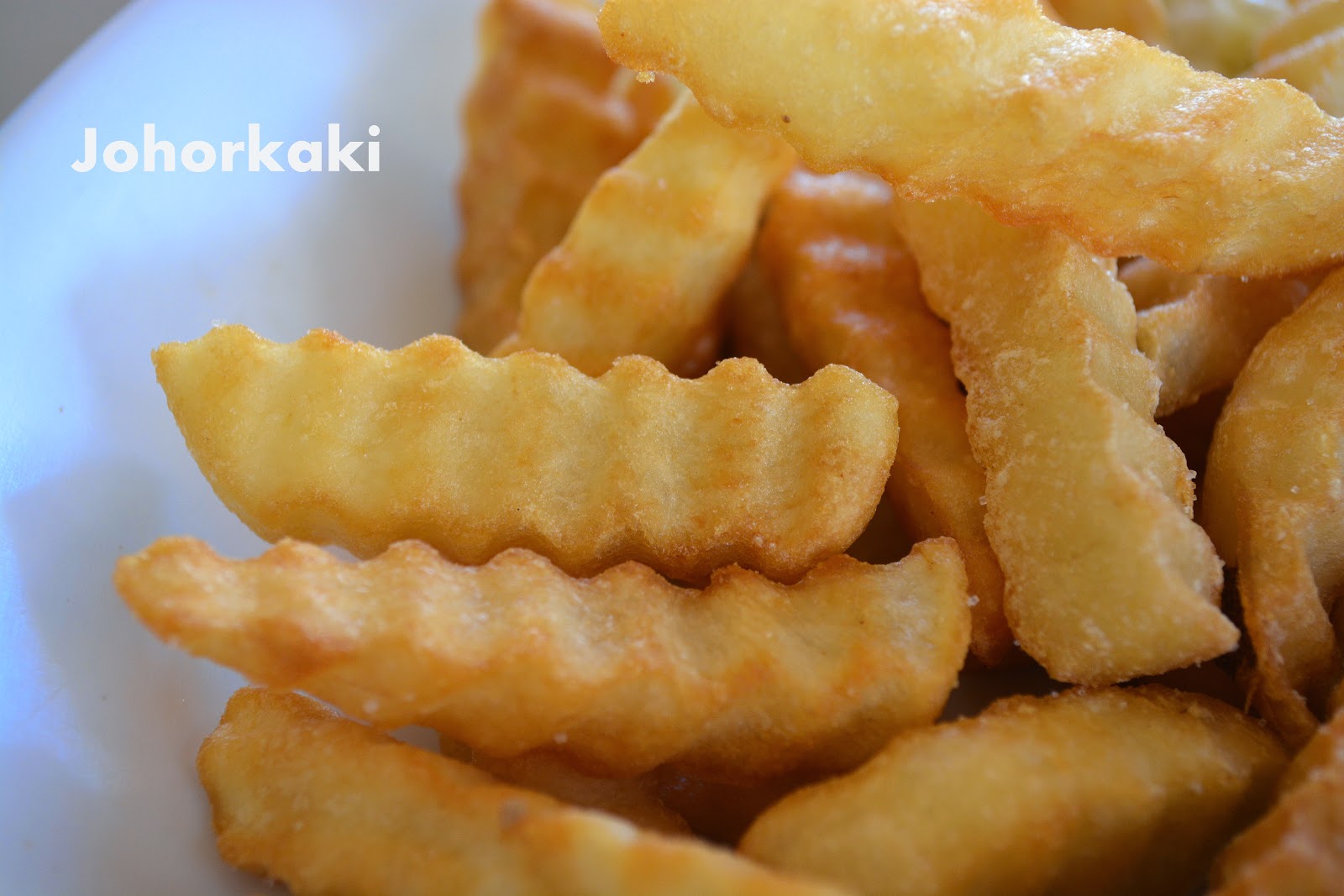 Pork Knuckle at Western Food 85 Stall in Singapore Johor Kaki Travels