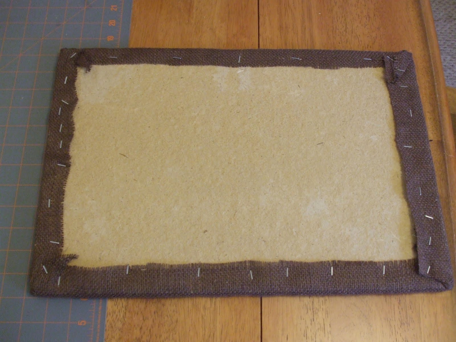 simply chic treasures How to make a burlap covered memo board