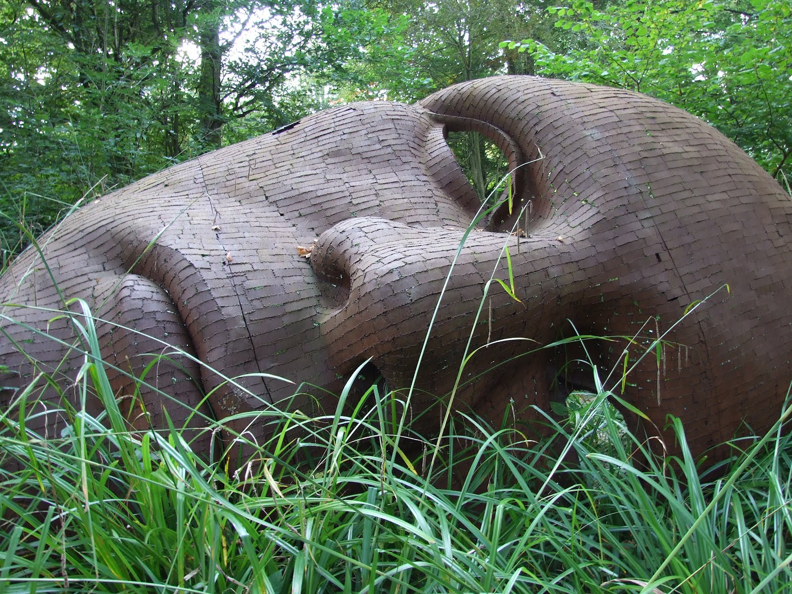 1_Lovelife Staycation Hannah Peschar Sculpture Garden