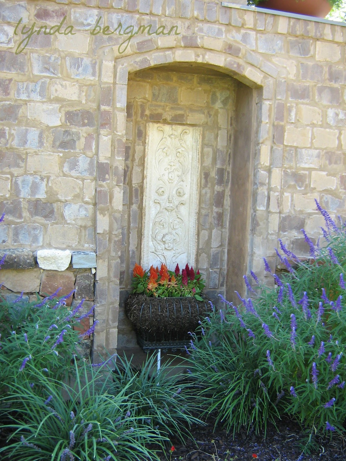 LYNDA BERGMAN DECORATIVE ARTISAN PATTI'S BEAUTIFUL TUSCAN HOME