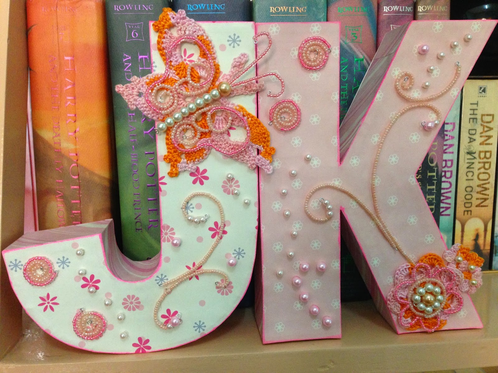 DIY ~ FIVE Easy Ways to Decorate Paper Mache Letters 