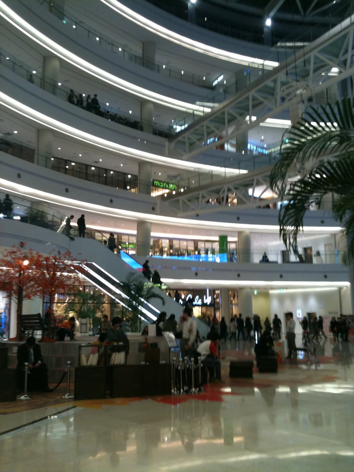 Seoulsome Times Square Mall All your shopping needs under one roof!