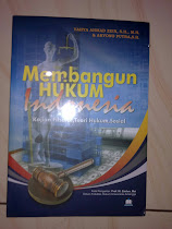 Membangun Hukum Indonesia
