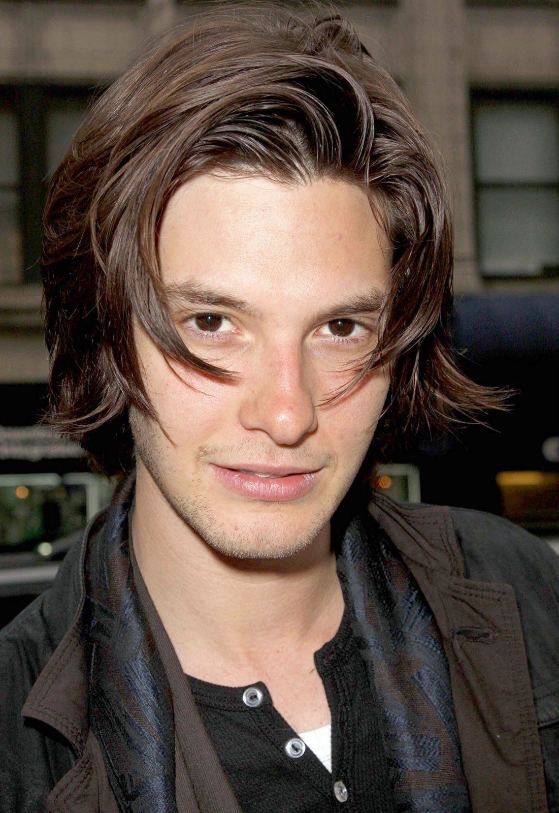 http://3.bp.blogspot.com/-ozaGEejRUTk/T51UKLy8dlI/AAAAAAAAEY4/xUIq6dnhAZU/s1600/Hot-jpg-ben-barnes-21506115-1101-1600.jpg