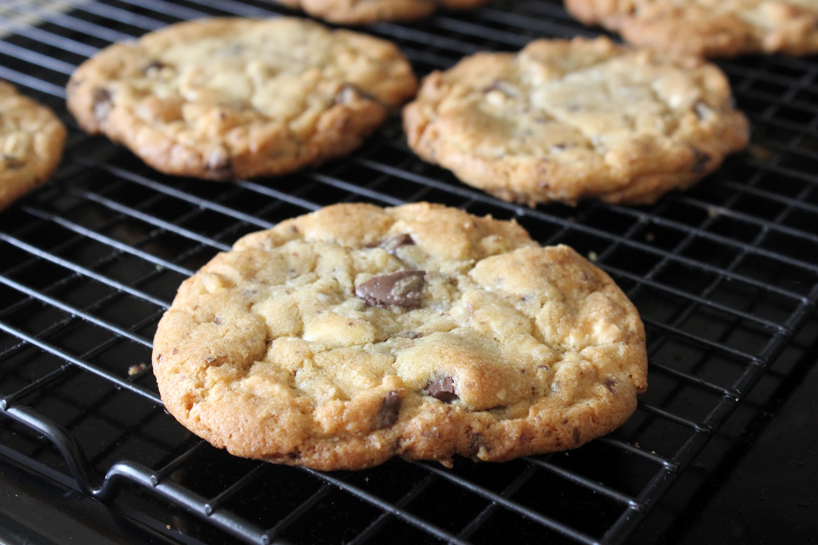 Sweet Frosting Chocolate Chip Cookies