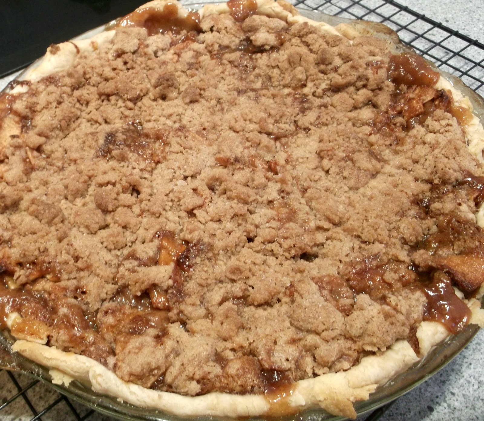 Caramel Apple Pie