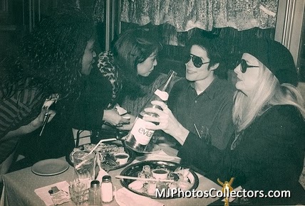 http://michaeljacksonmyobsession.blogspot.mx/