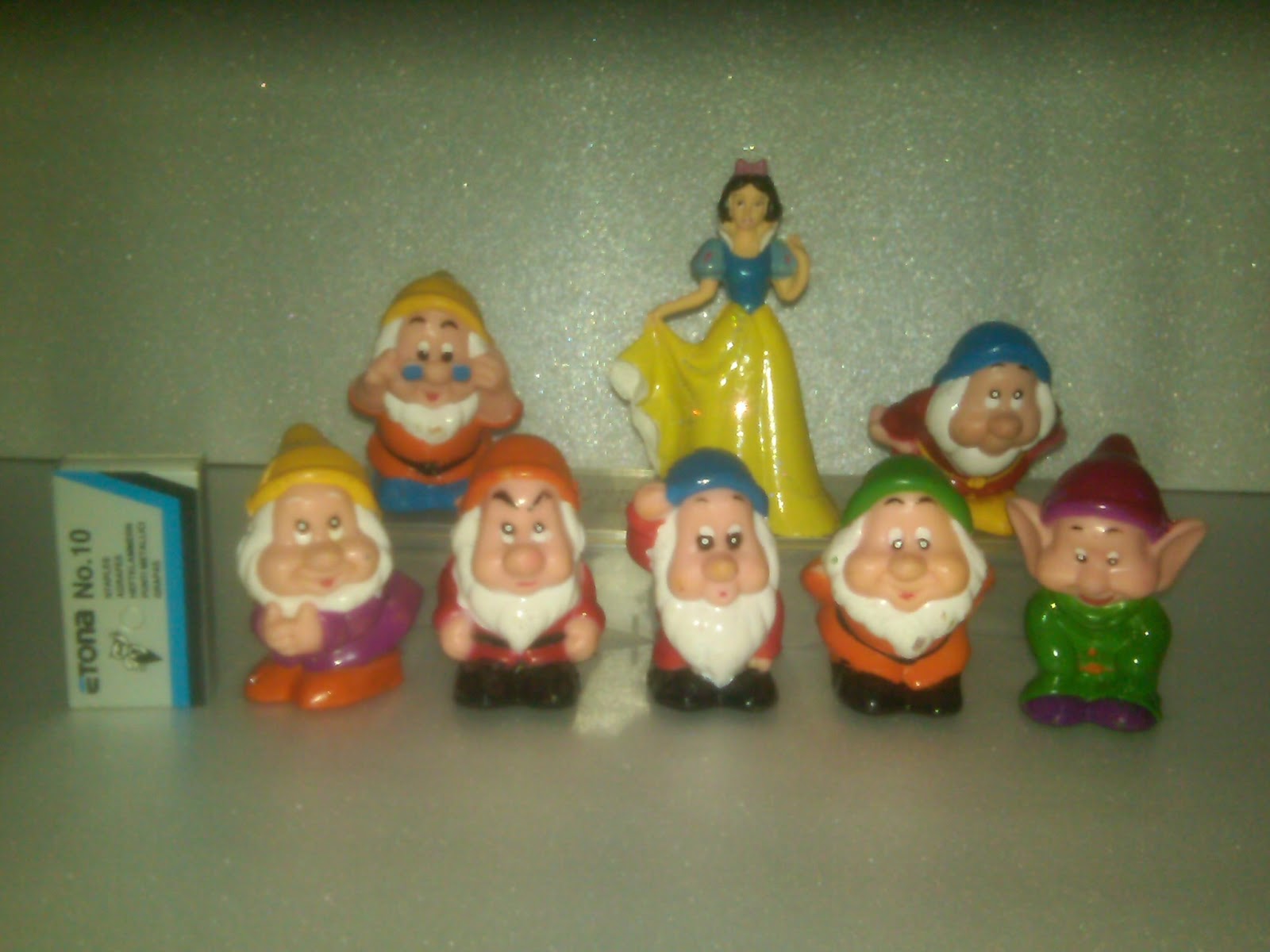 Snow White and the Seven Dwarfs Disney Wiki FANDOM