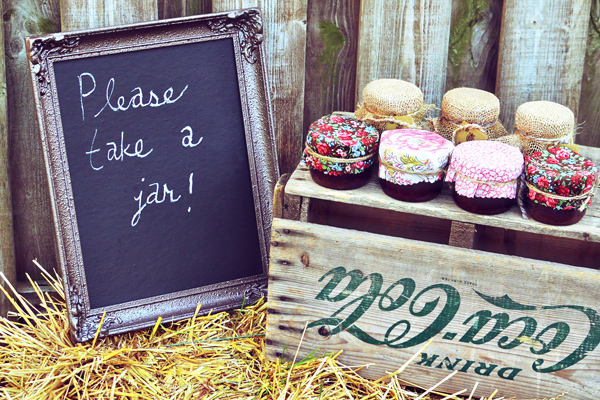 Juneberry Lane Tutorial Tuesday Cheap Chic Chalkboards