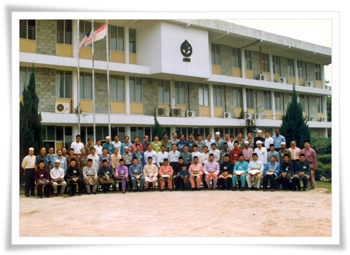 Chedinsphere Sepintas Lalu Sejarah Kolej Dar Al Hikmah Kdh