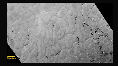 Ледяная равнина в «сердце» Плутона