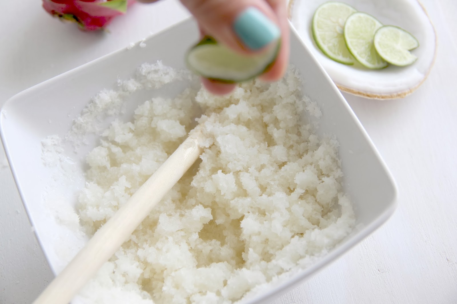 Fashion Gourmet Homemade coconut & lime body scrub