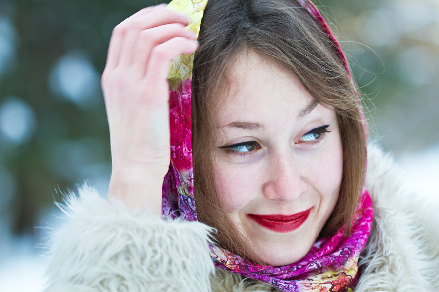Блог Marina Sokalski (Марины Сокальски) :  девушка в платке