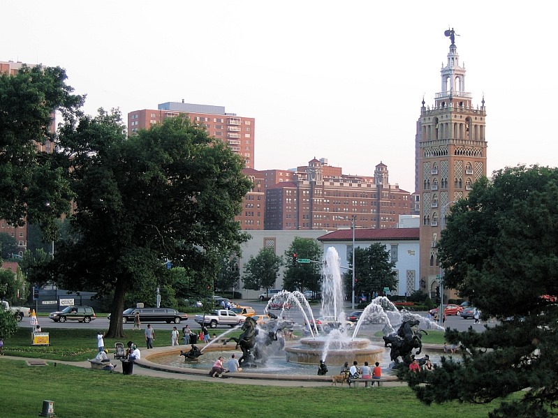 Beautiful Fountains of the World Amazing World