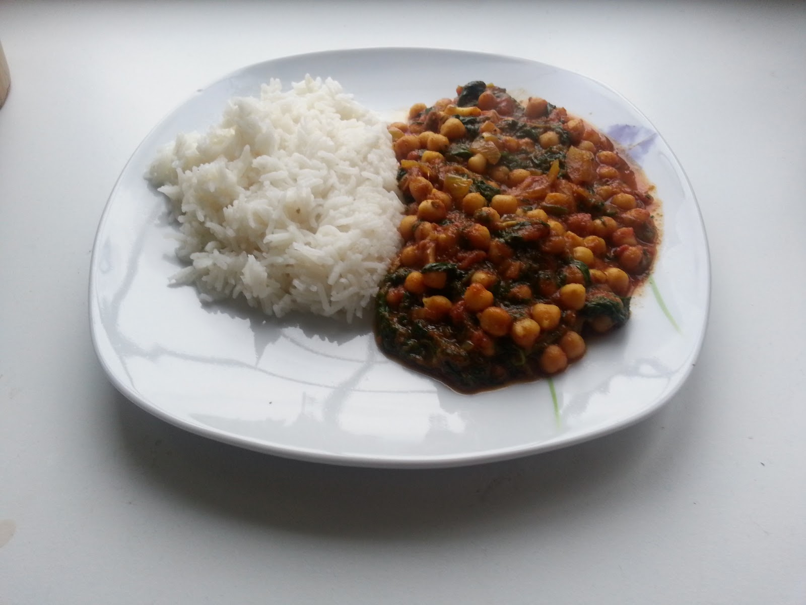 Glutton for Gluten and Good Food Chickpea and Spinach Madras