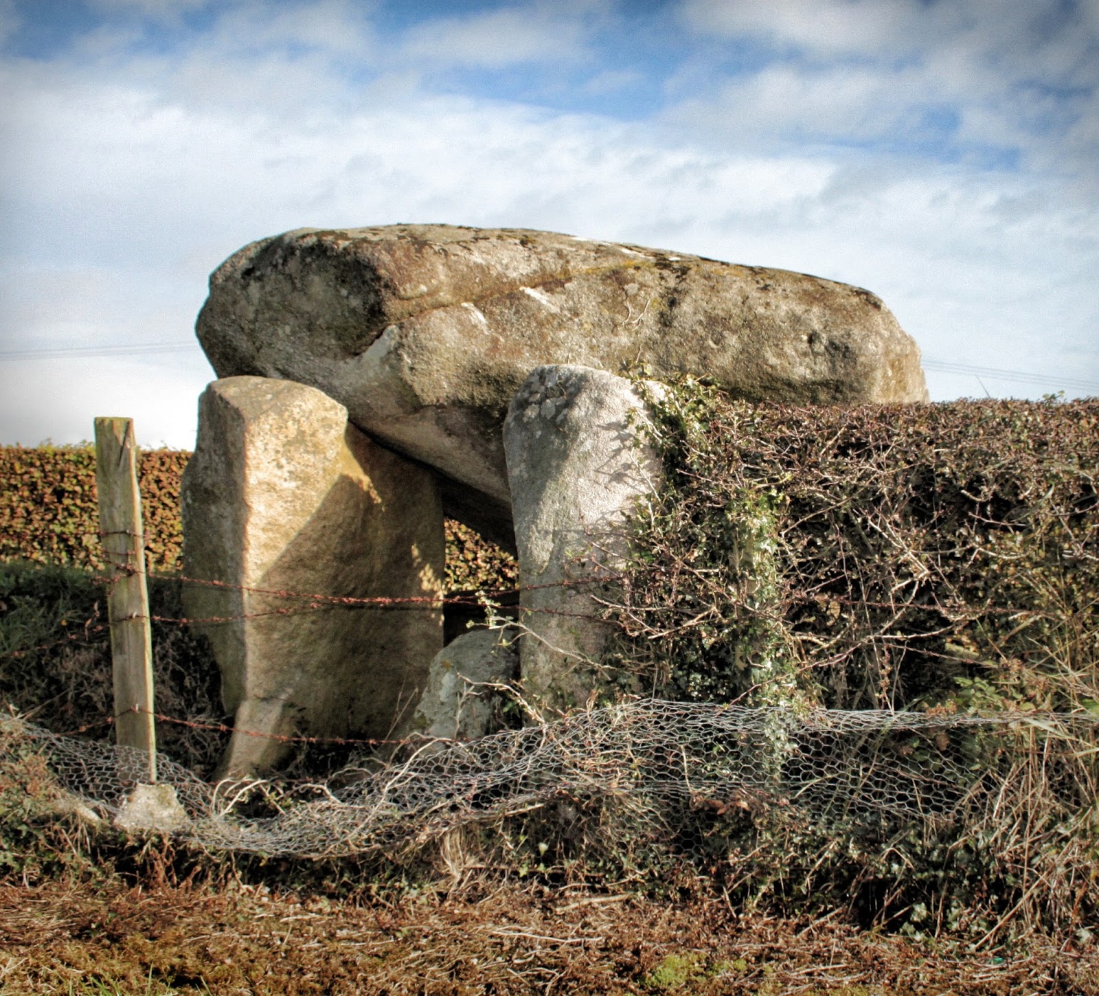 Historic Sites of Ireland Kilkeel Portal Tomb (The Crawtree Stone)