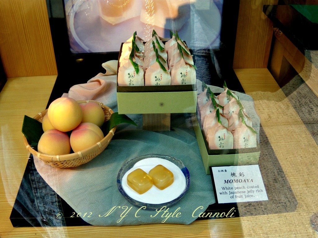 Minamoto Kitchoan in Rockefeller Center NYC, Style & a little Cannoli