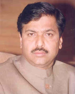 PRAMOD MAHAJAN & NUMBER 3