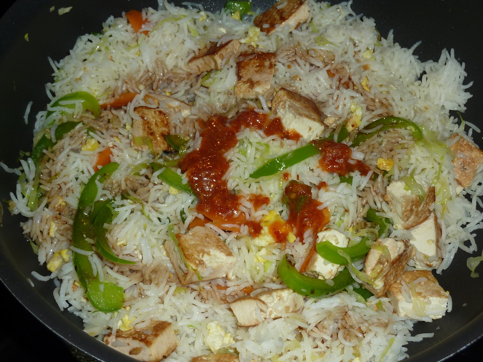 Aaha Oho Tofu Egg Fried Rice with Chilli Garlic Sauce