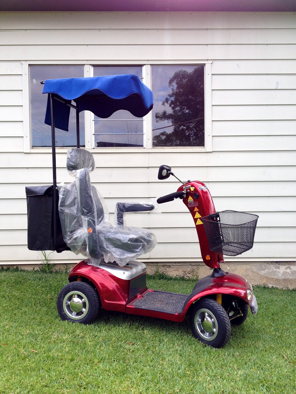 MovingSaleNSW Sterling Emerald mobility scooter ridden only twice!