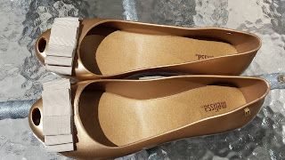 złote buty Melissa Ultra Sweet z kokardką złote balerinki Melissa Ultra Sweet zdobione kokardką